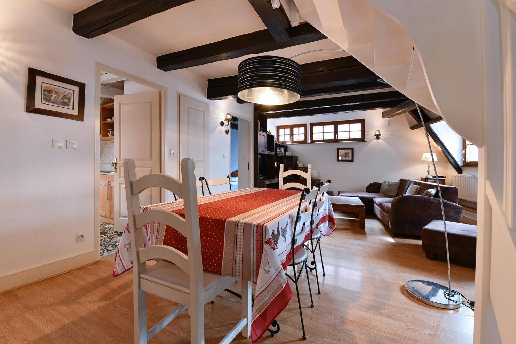 Au Nid D'Hirondelles Apartment Ribeauville  Luaran gambar